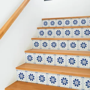 Naklejki na schody do domu